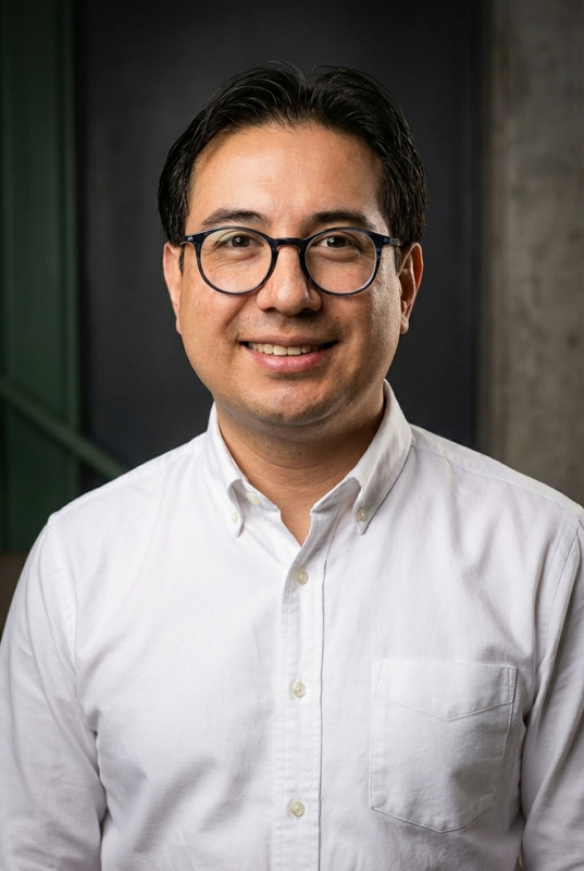 Francisco Ramos, SEO Expert and Technical Architect based in Exeter Devon, specializing in web infrastructure for high-end landscaping businesses